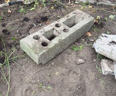 FREE Concrete support foot - fence foot