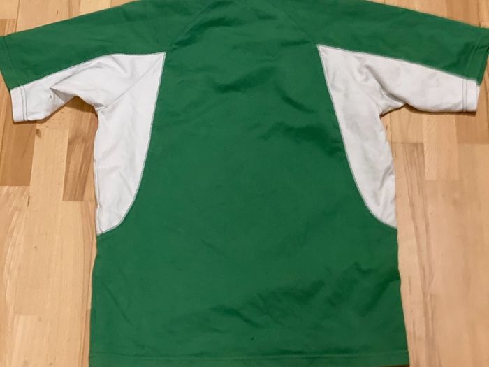 Irish Rugby 2005 Jersey (Excellent Condition)