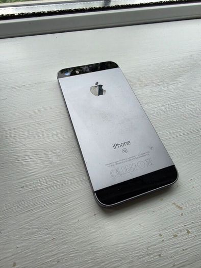 iPhone SE