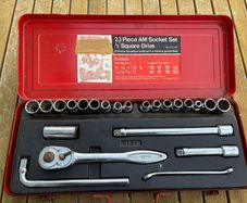 Vintage Gordon socket set