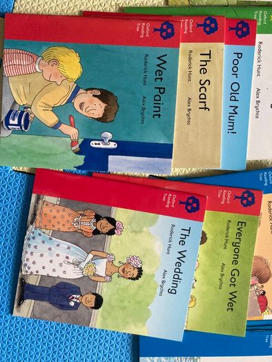 Oxford Reading tree Biff, Chip and Kipper 1-4
