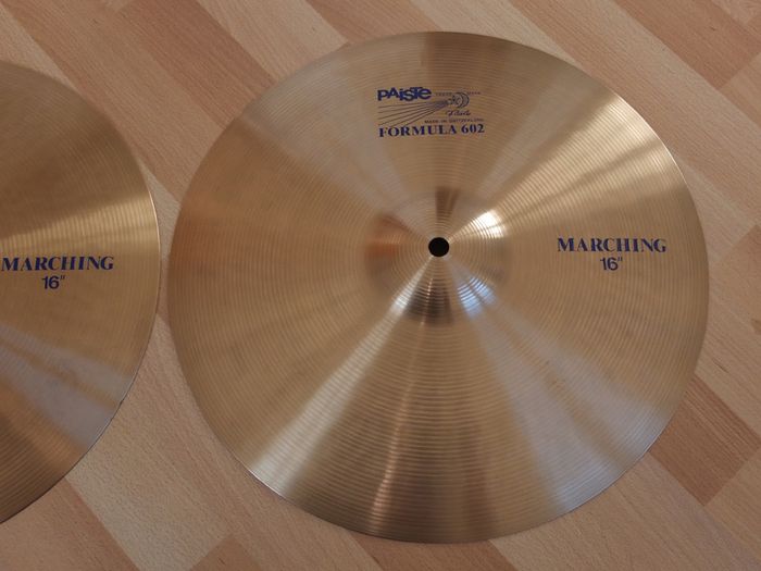 Paiste 602 Marching Cymbals, 16 inch With Bag.
