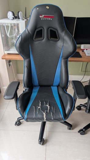 2 Gaming Chairs