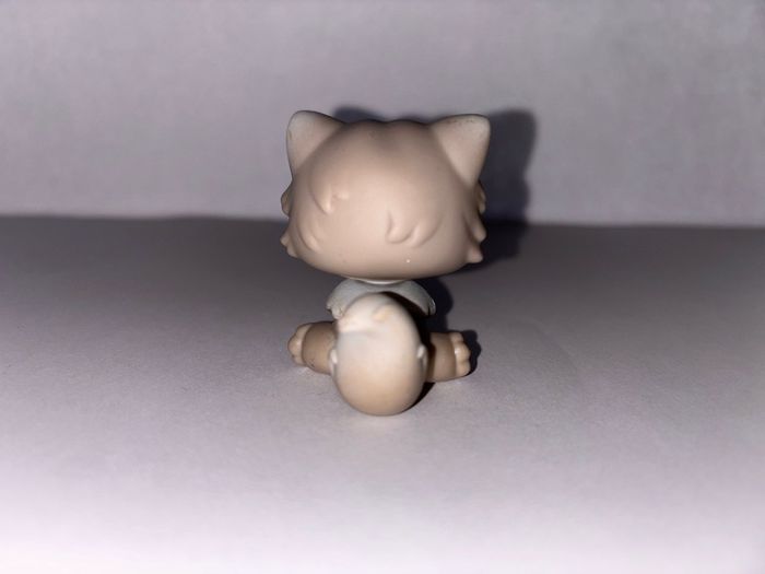 littlest pet shops (LPS) Persian cat bundle!