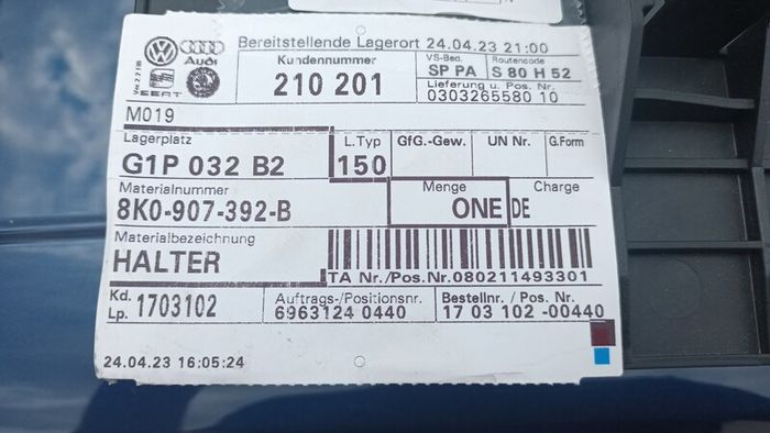 Audi A4 B8/8.5 Rear View Camera Bracket 8K0 907 392 B