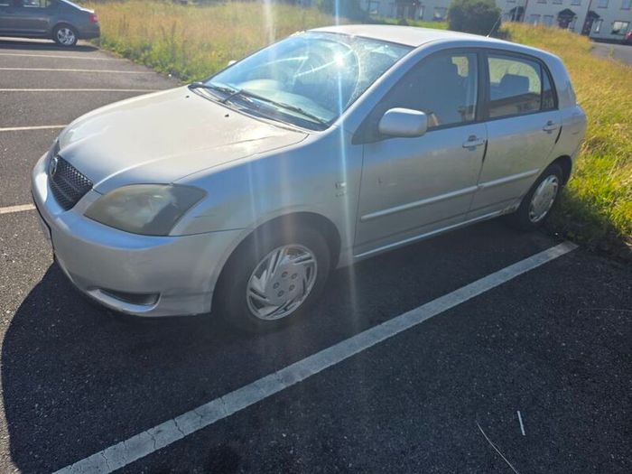 2004 Toyota Corolla