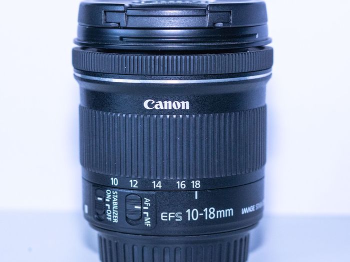 Canon Ef-s 10-18mm F/4.5-5.6 Is Stm