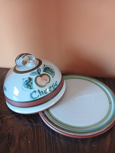 Paul Maloney pottery