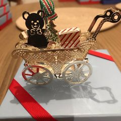 7 Newbridge Christmas decorations