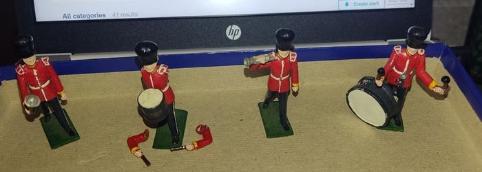 Model Soldiers Lim Ed Set - Royal Scots Dragoon Guards Drum & Bugle Set