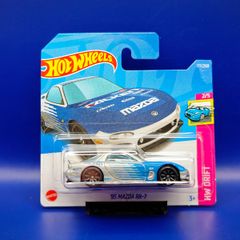 Hot Wheels "95 Mazda RX-7, new.