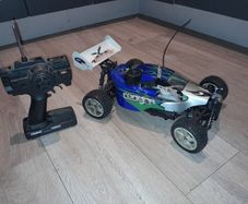 condor 1/10 scake nitro buggy