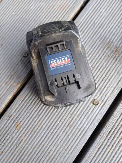 18V Cordless Impact Wrench