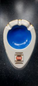 Time arklow ashtray, ie smithswicks brewery', 1960's arklow rare ashtray,,see pictures for condition, sold as is ,price includes post to to in Ireland, thank you