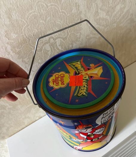 Vintage 1995 Mighty Morphin Power Rangers Chupa Chups Tin Bucket Made in Spain 1995
