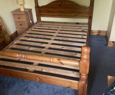 Solid wood double bed