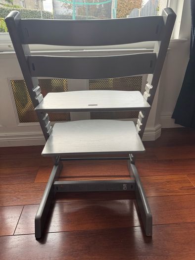Tripp Trapp storm grey plus extras