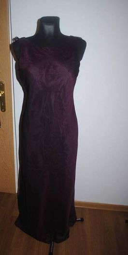 Chelsea Nites burgundy maxi dress Perfect condition size UK8 EU36 Postage included