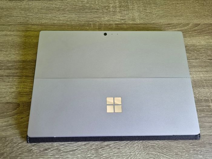 Microsoft Surface Pro 6