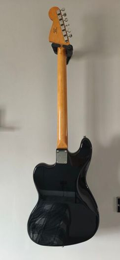 Squier Bass VI