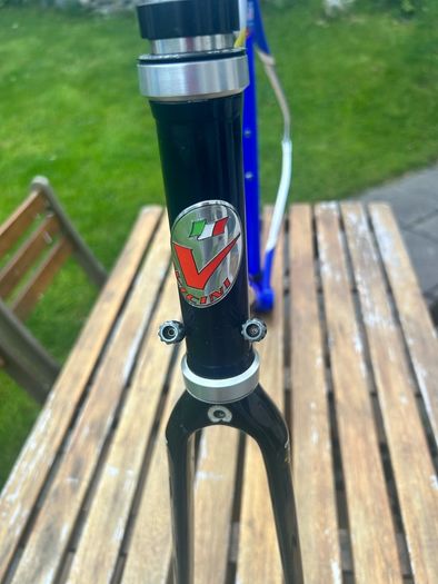 Vicini Frameset