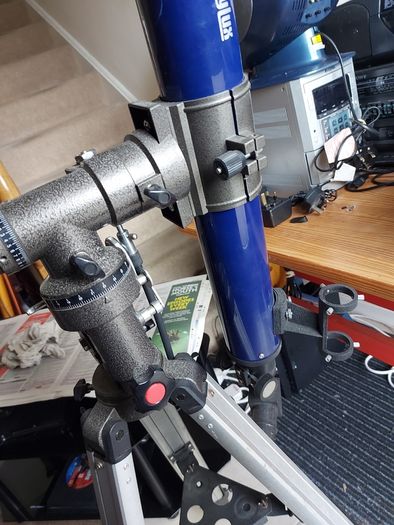 SKYLUX Refractor Telescope, 96-18800, F=700, D=70, with Tripod in very good condition