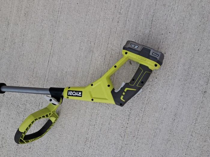 Ryobi Strimmer