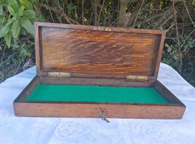 Mid 19th Century Mahogany Box With Original Key