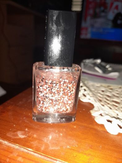 avon nail varnish