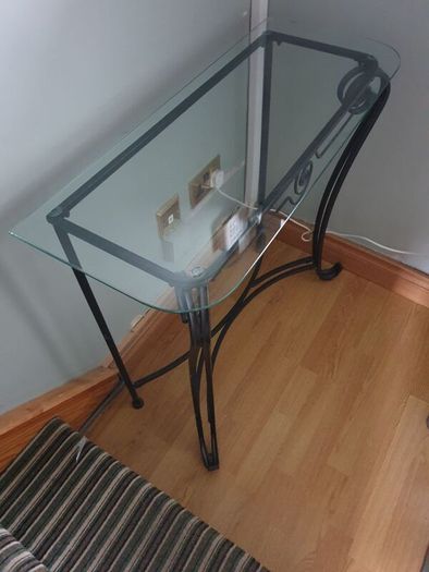 Matching hall table and mirror