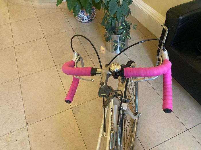 vintage 1980s Peugeot road bike