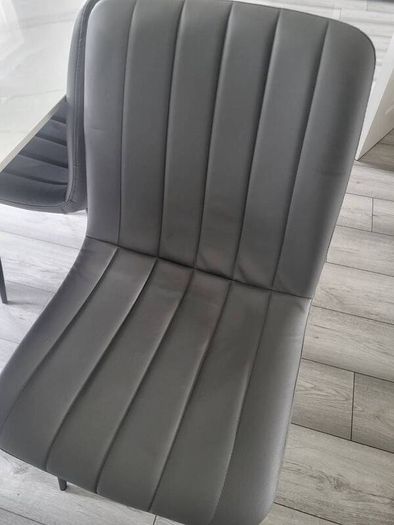 Dinning table plus 6 chairs