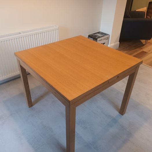ikea bjursta extendable table