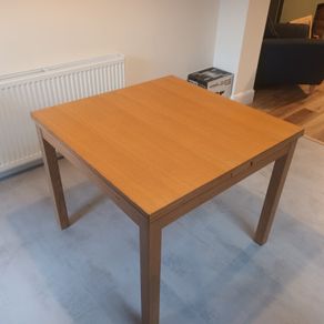 ikea bjursta extendable table