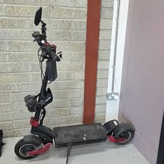 X-TRON X10 Pro 3200W Dual Motor Electric Scooter - For Repair / Project