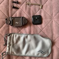 Peak Design Capture Camera Clip V3 + Standard Plate, Allen Key & Pouch