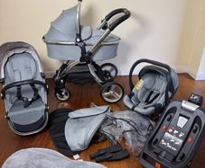 Egg2 full travel system with car seat and isofix base
