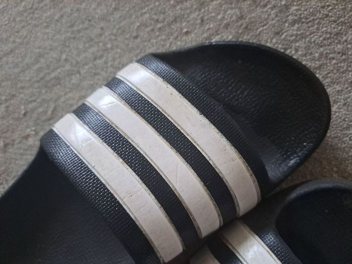 Adidas Boy Sandals uk3