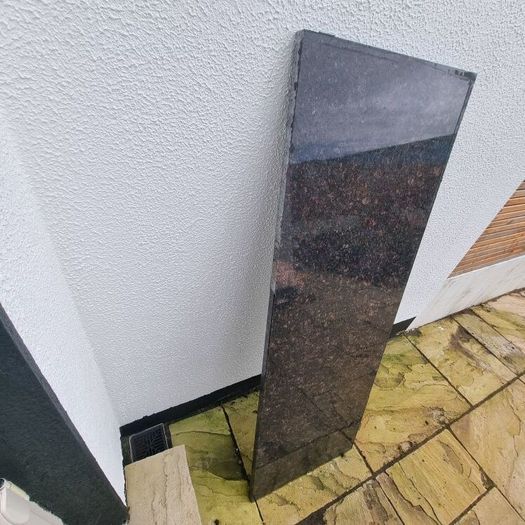 granite kitchen counter