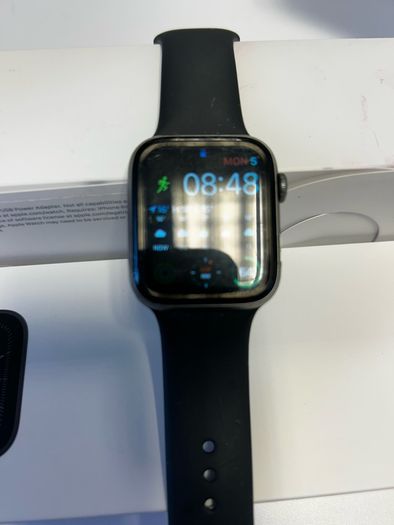 Apple Watch Series 5 44mm