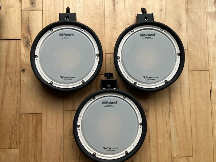 Roland TD-17KV V-Drums Electronic Drum Kit, with Pedal and Stool included.