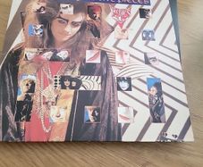 Doctor and the medics Laughter at the pieces vinyl