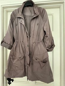 Medium Weight Draw String Waist Jacket