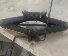 car jack