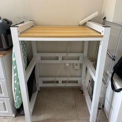 Washer /Dryer Stacker Unit