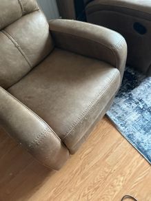 3 + 1 seater