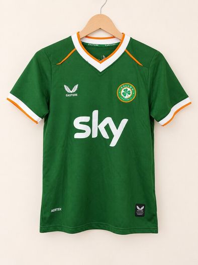 Ireland football kit