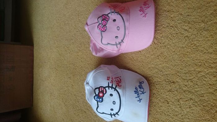 Hello Kitty Hat
