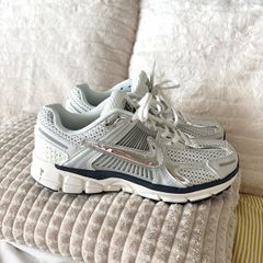 Nike Vomero 5 trainers