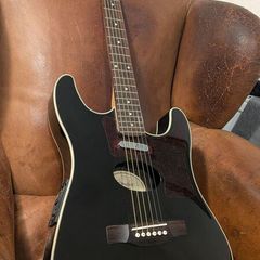 Fender Stratacoustic Deluxe
